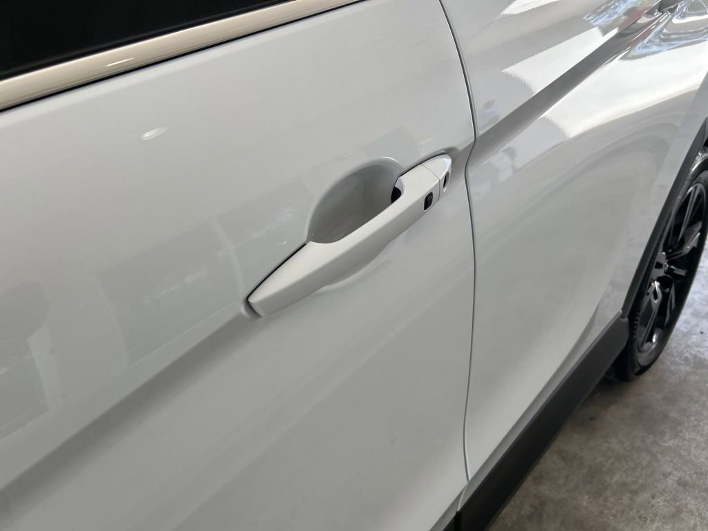 New 2026 Mitsubishi Eclipse Cross LE image 13