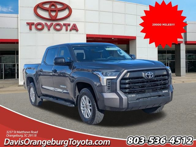 Used 2022 Toyota Tundra SR5 w/ SR5 Convenience Package image 1