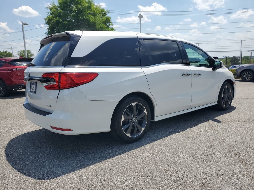 Used 2024 Honda Odyssey Elite image 5