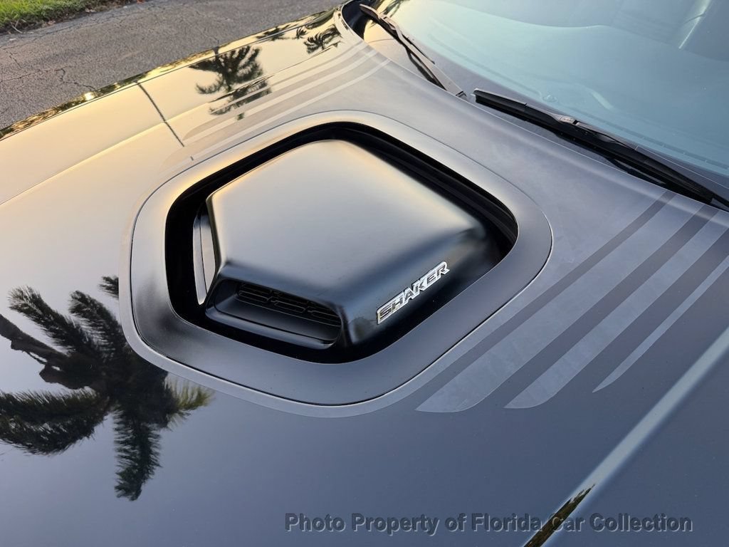 Used 2015 Dodge Challenger R/T Plus RWD image 20