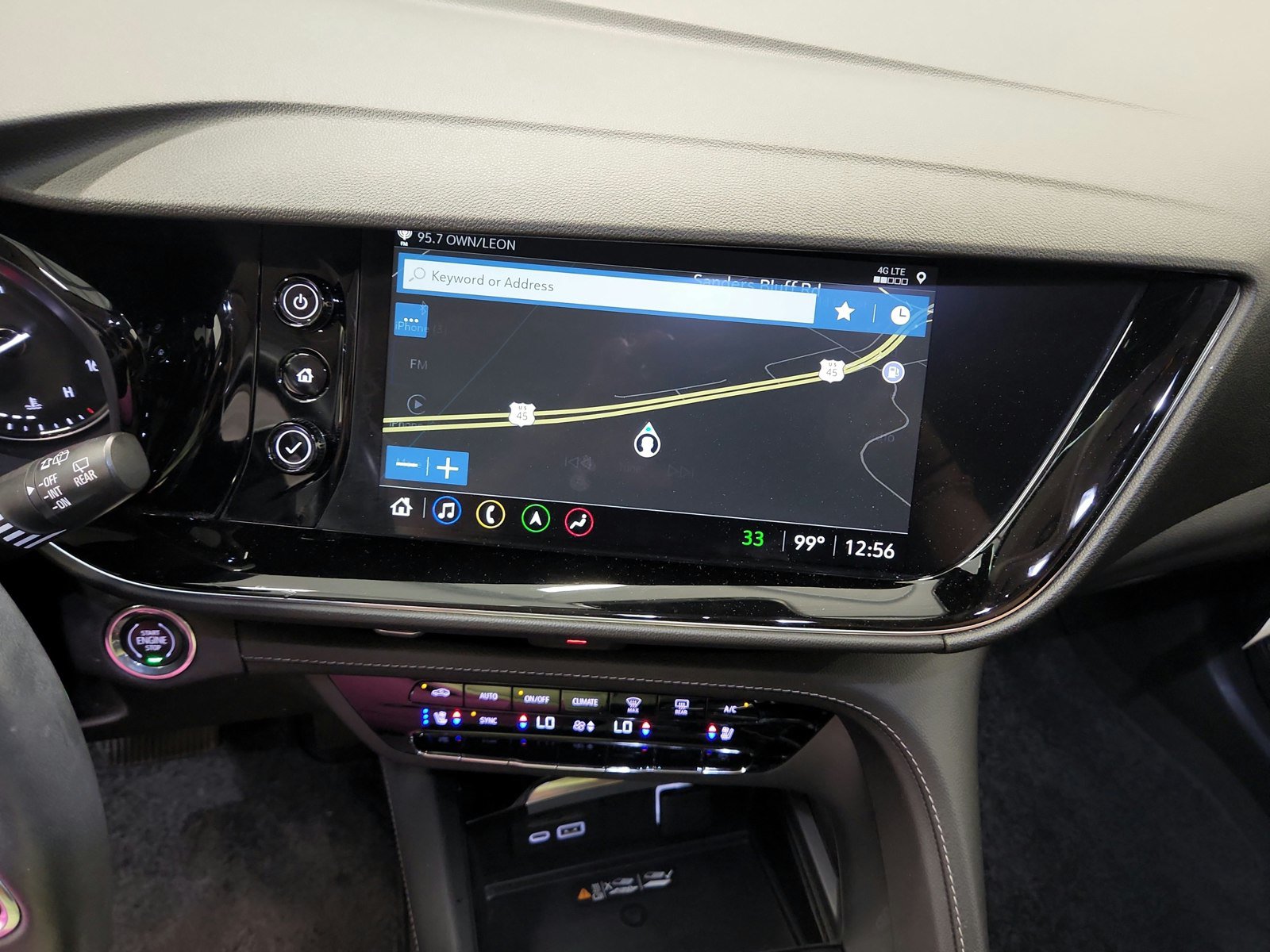 Used 2023 Buick Envision Avenir FWD image 25