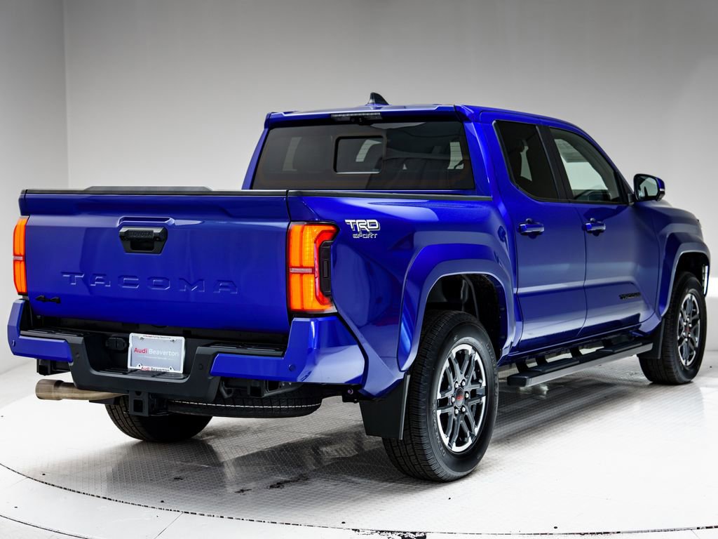 Used 2024 Toyota Tacoma TRD Sport w/ TRD Sport Premium Package AWD/4WD image 33