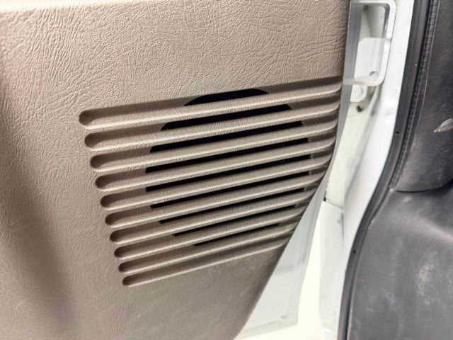 Certified 2023 Chevrolet Express 2500 w/ Driver Convenience Package image 21