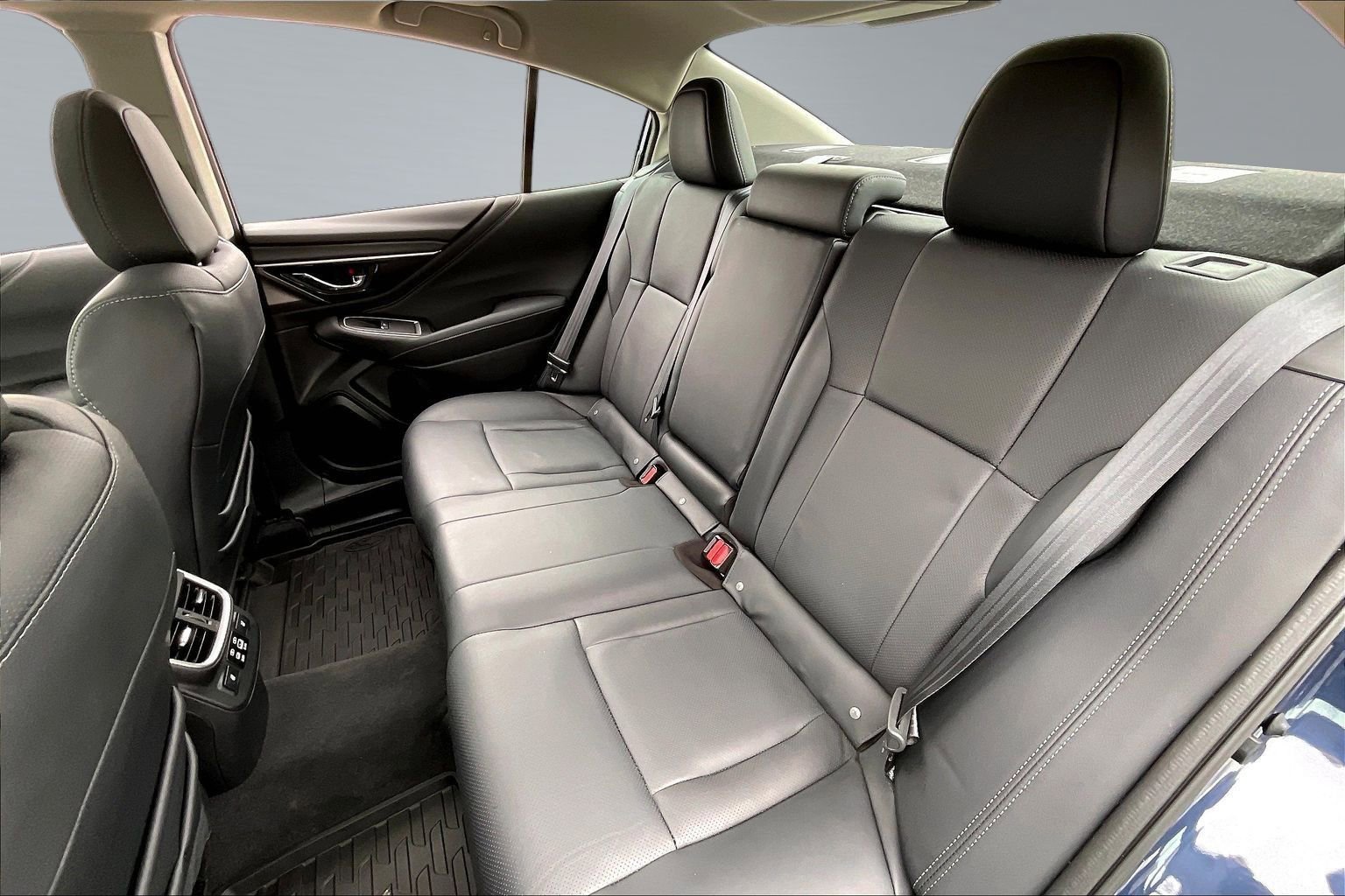 Used 2025 Subaru Legacy Limited image 27