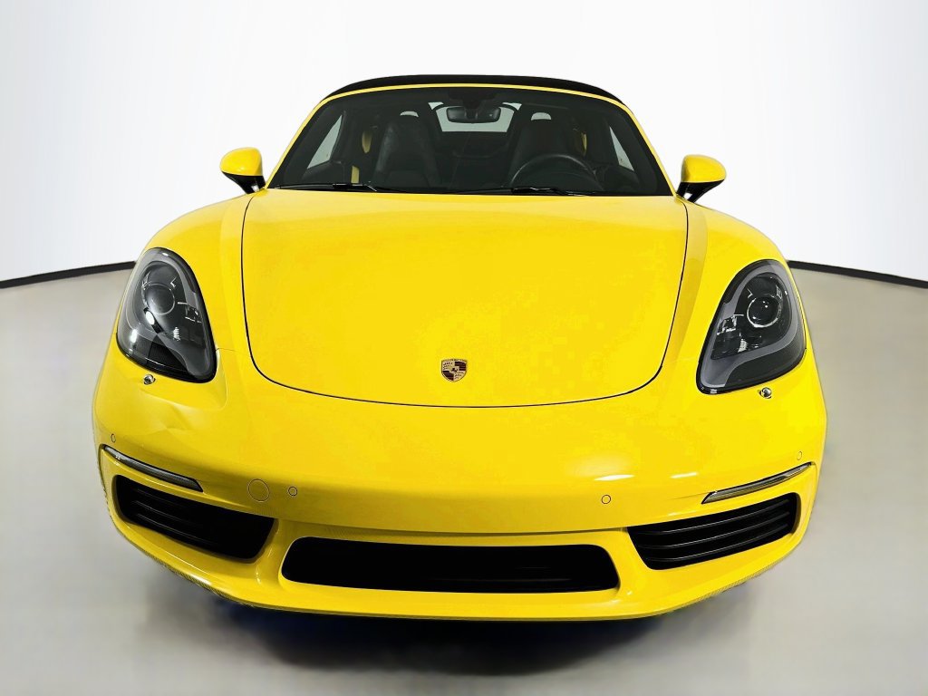 Used 2018 Porsche 718 Boxster RWD image 6