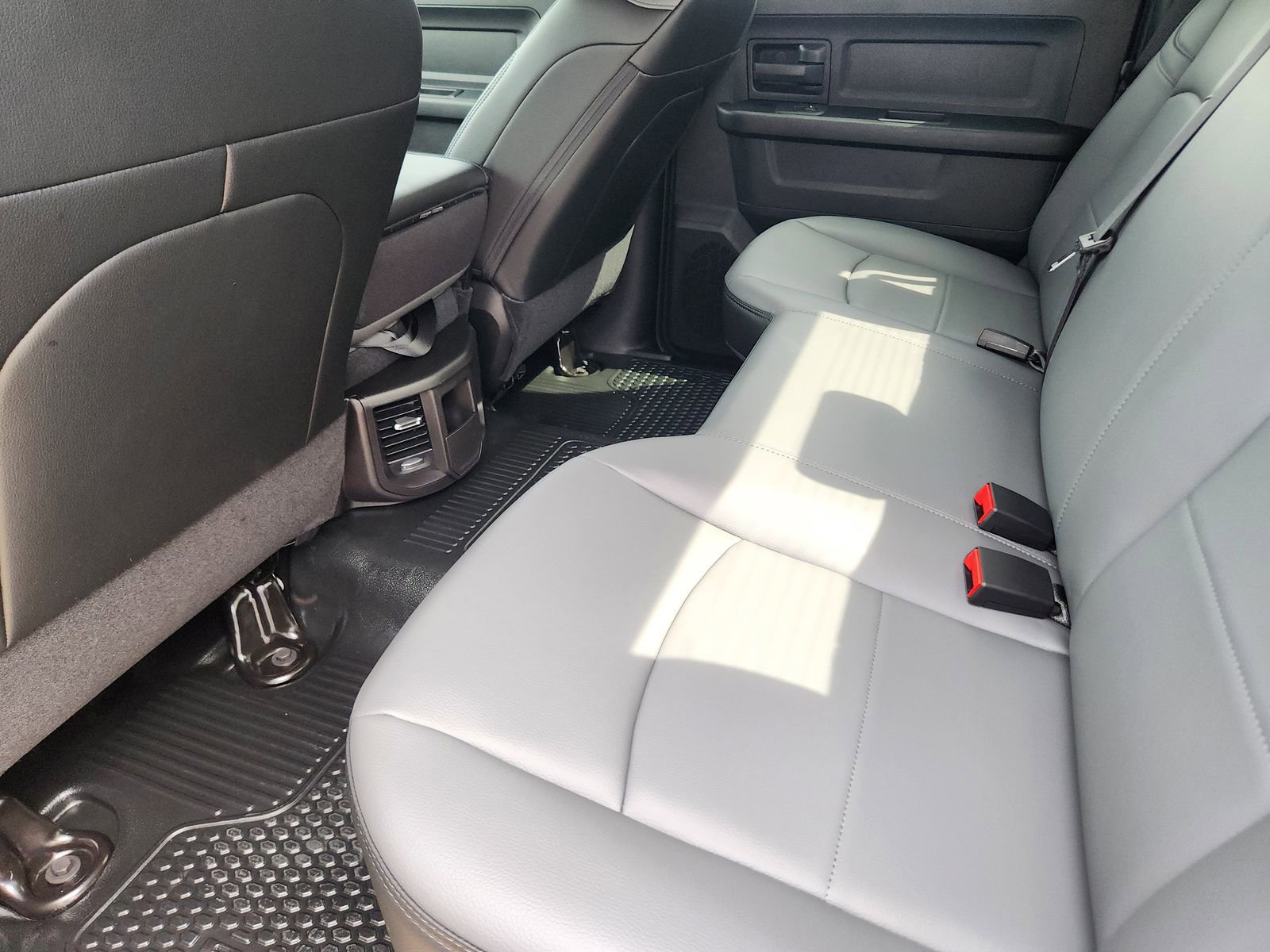 New 2026 RAM 2500 Tradesman image 25