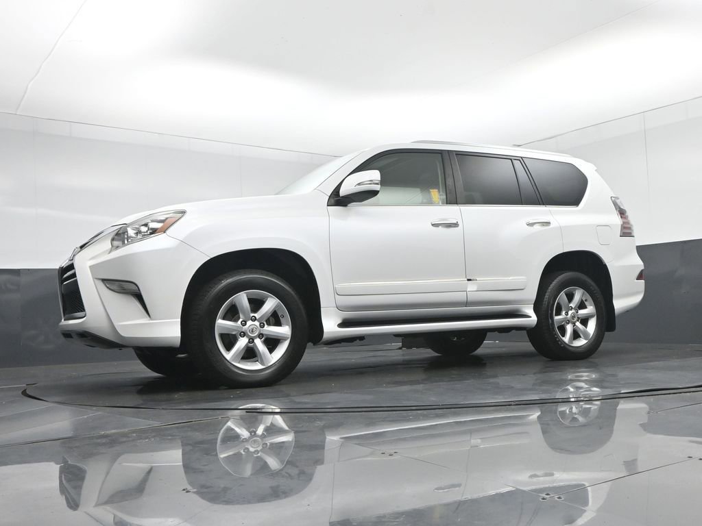 Used 2016 Lexus GX 460 w/ Navigation Package image 65