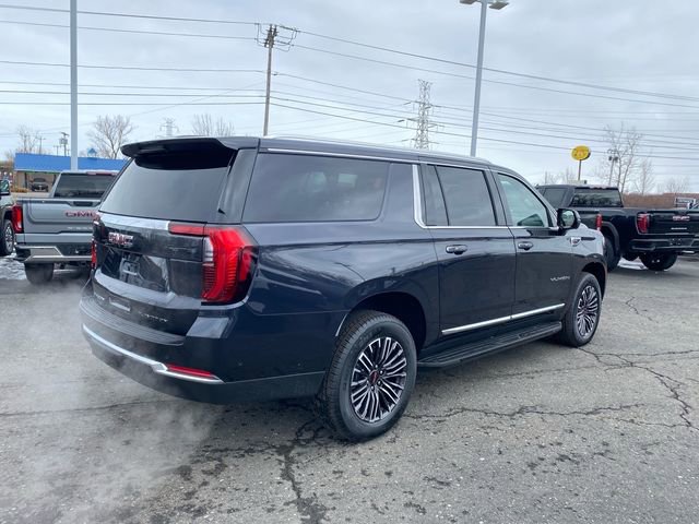 Used 2026 GMC Yukon XL Elevation w/ LPO, Floor Liner Package image 5