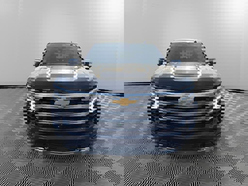 New 2026 Chevrolet Silverado 1500 High Country w/ Technology Package image 2