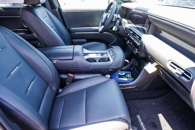 New 2026 Hyundai Palisade Calligraphy AWD/4WD image 11