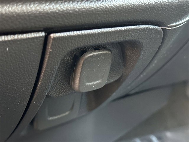 Used 2018 GMC Sierra 1500 SLE w/ SLE Value Package image 34