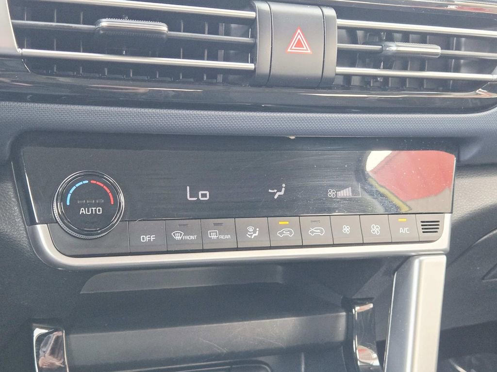 Used 2023 Kia Seltos Nightfall Edition image 27