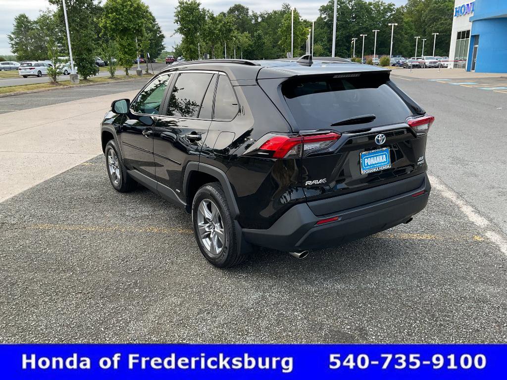 Used 2024 Toyota RAV4 XLE w/ Convenience Package AWD/4WD image 4