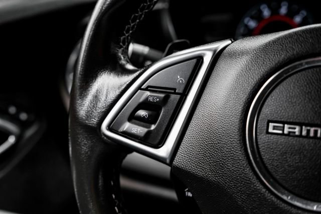 Used 2021 Chevrolet Camaro LT w/ Technology Package RWD image 14