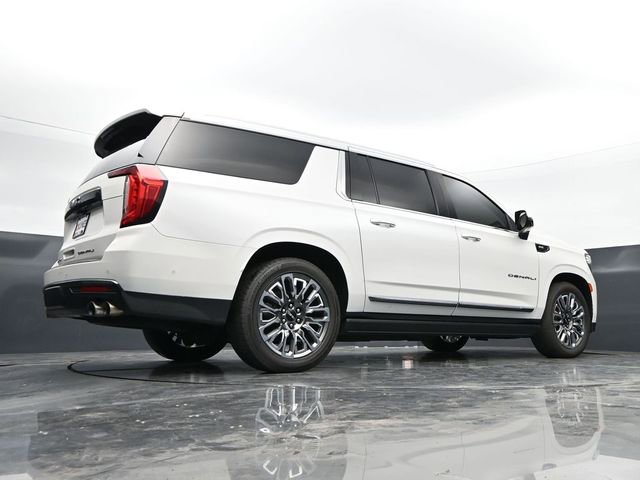 Used 2023 GMC Yukon XL Denali Ultimate AWD/4WD image 41