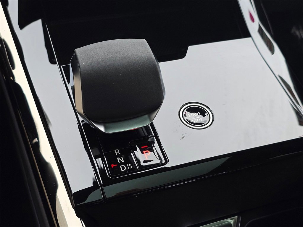 New 2025 Land Rover Range Rover Sport Dynamic SE image 16