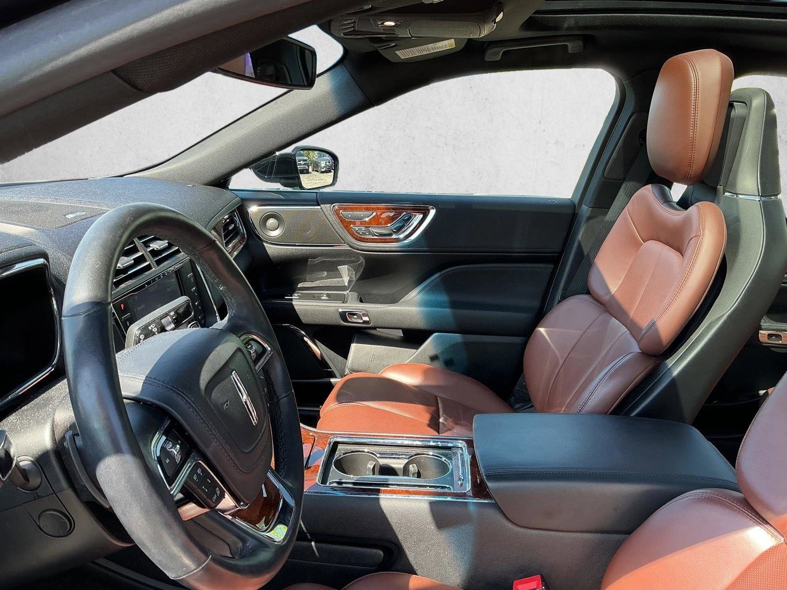 Used 2020 Lincoln Continental Reserve AWD/4WD image 11