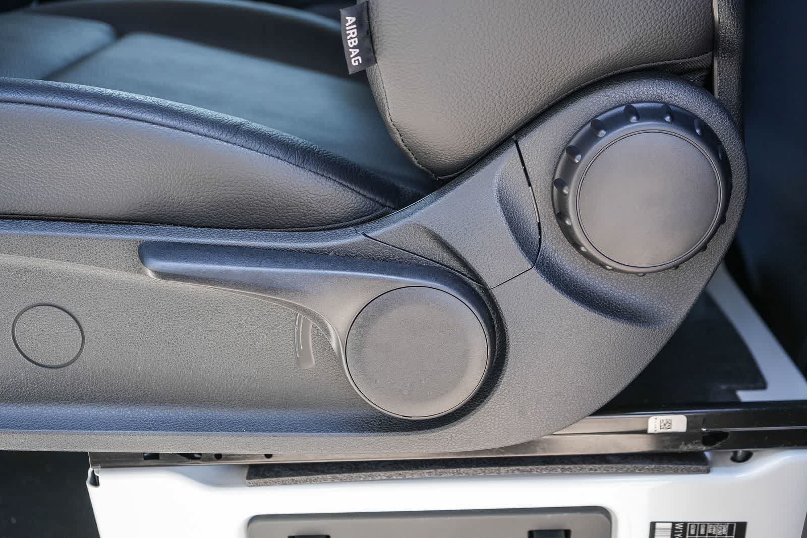 New 2025 Mercedes-Benz eSprinter 170 Cargo image 21