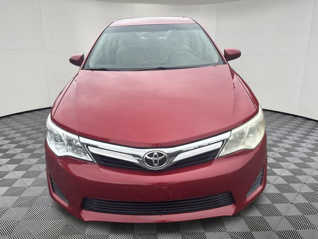 Used 2012 Toyota Camry LE FWD image 18
