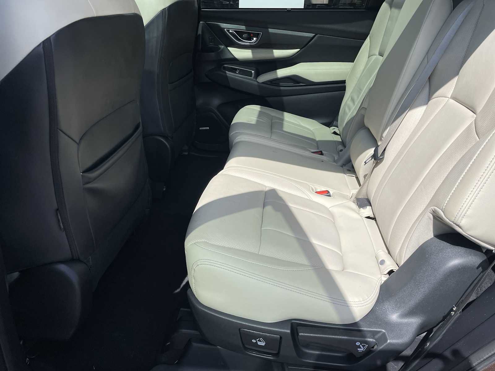 Used 2019 Subaru Ascent Limited image 9