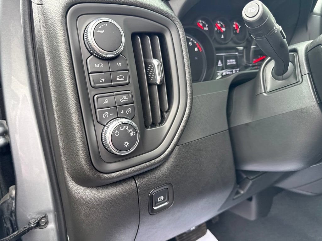 Used 2026 GMC Sierra 1500 Pro w/ Pro Value Package AWD/4WD image 25