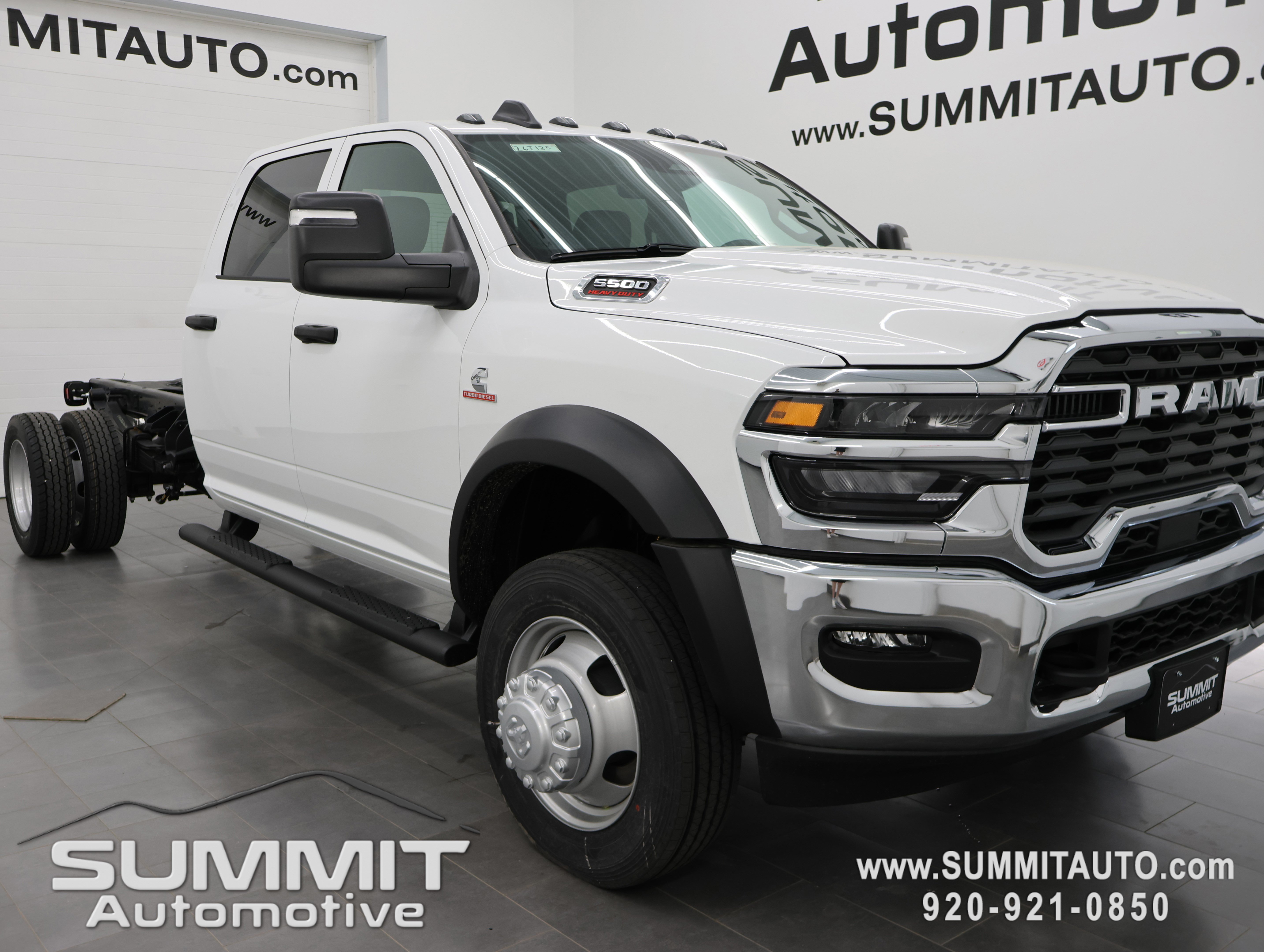 New 2026 RAM 5500 Tradesman w/ Chrome Appearance Group AWD/4WD image 2