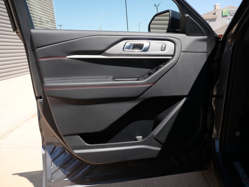 New 2026 Ford Explorer ST-Line AWD/4WD image 15