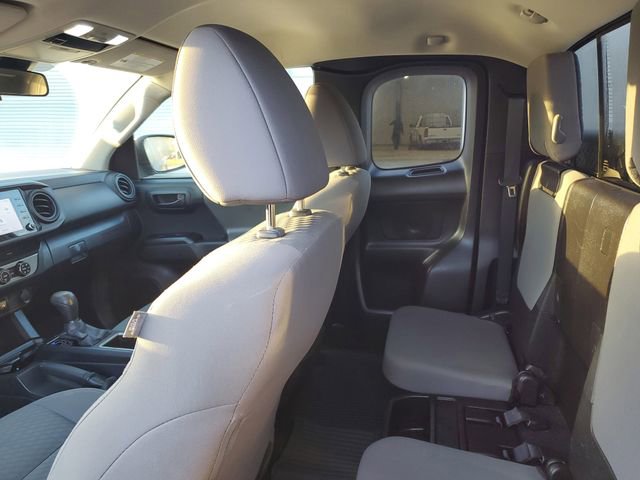 Used 2021 Toyota Tacoma SR w/ SR Convenience Package image 9