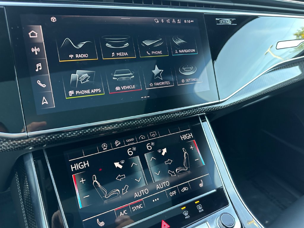 Certified 2023 Audi SQ7 Premium Plus w/ Towing Package AWD/4WD image 26