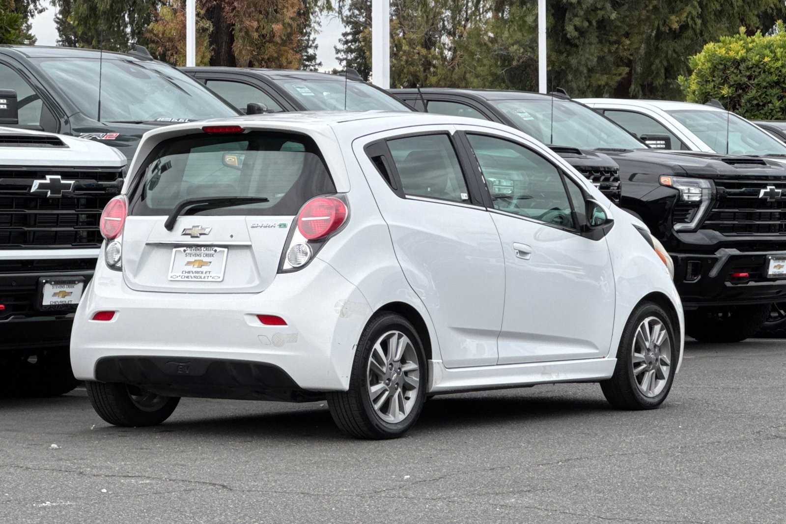 Used 2014 Chevrolet Spark LT FWD image 5