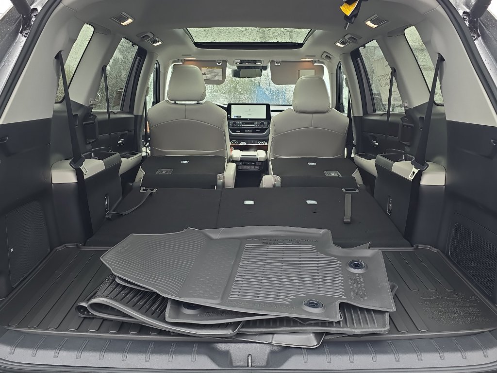 Used 2026 Toyota Grand Highlander Platinum image 10