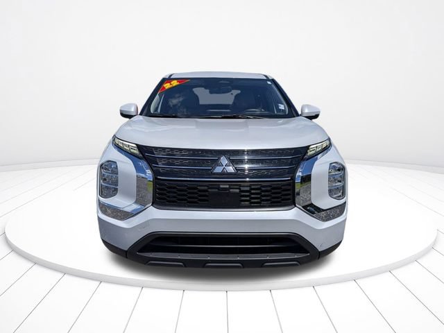 Used 2022 Mitsubishi Outlander ES FWD image 8