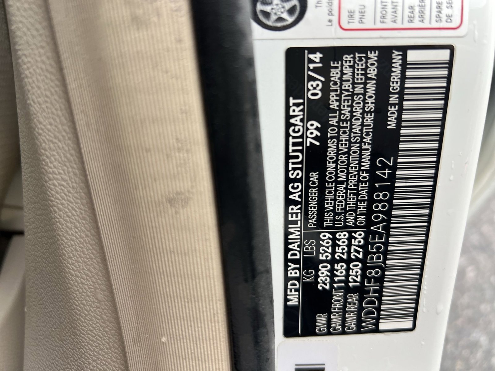 Used 2014 Mercedes-Benz E 350 4MATIC Sedan image 28