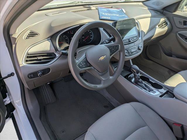 Used 2023 Chevrolet Malibu LS FWD image 9