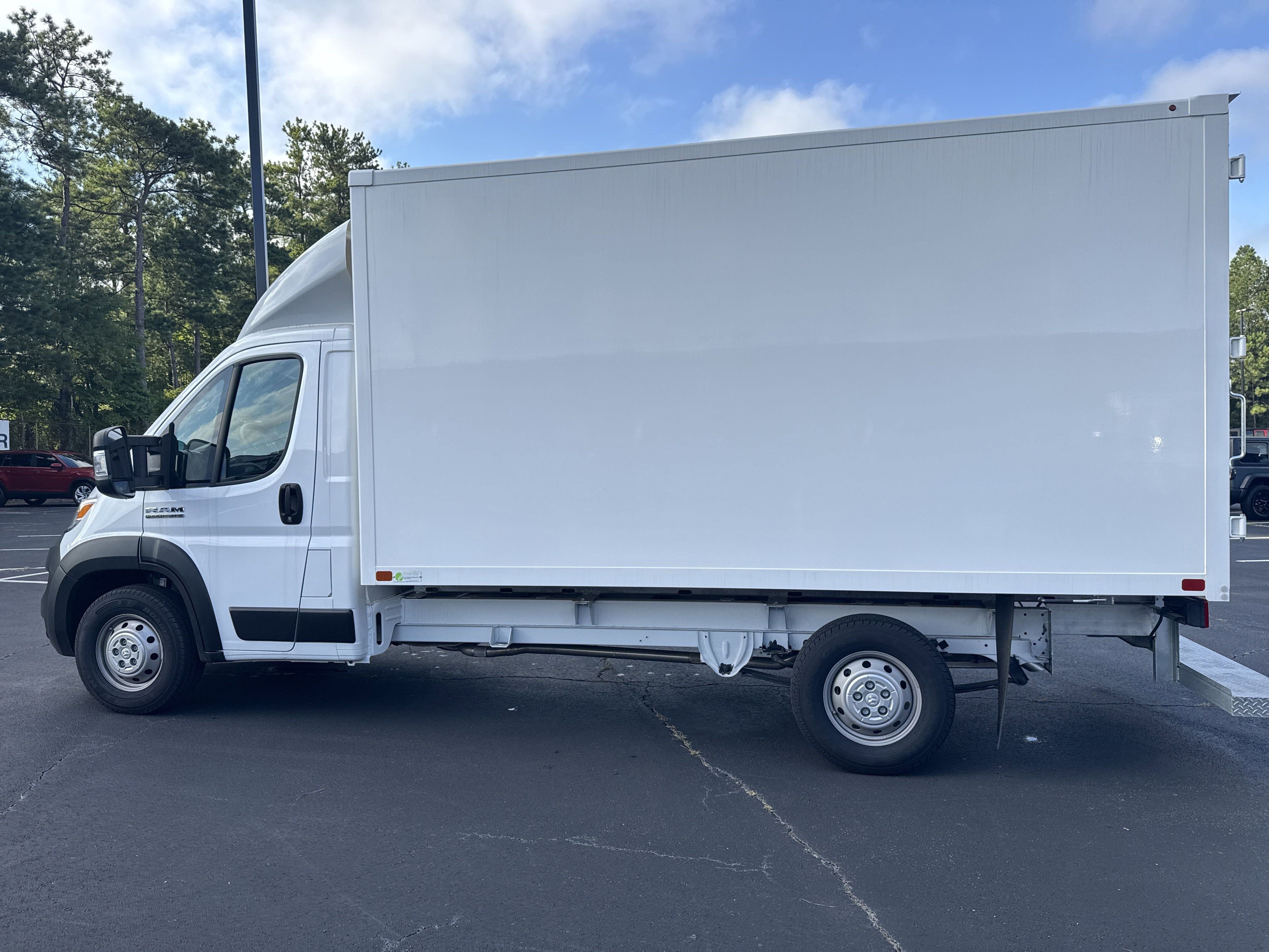 New 2023 RAM ProMaster 3500 w/ Convenience Group image 4