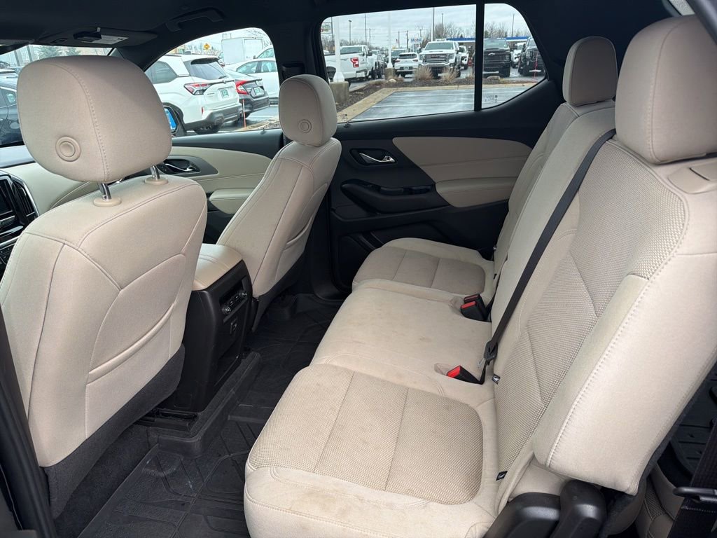 Used 2023 Chevrolet Traverse LS w/ Midnight/Sport Edition image 14