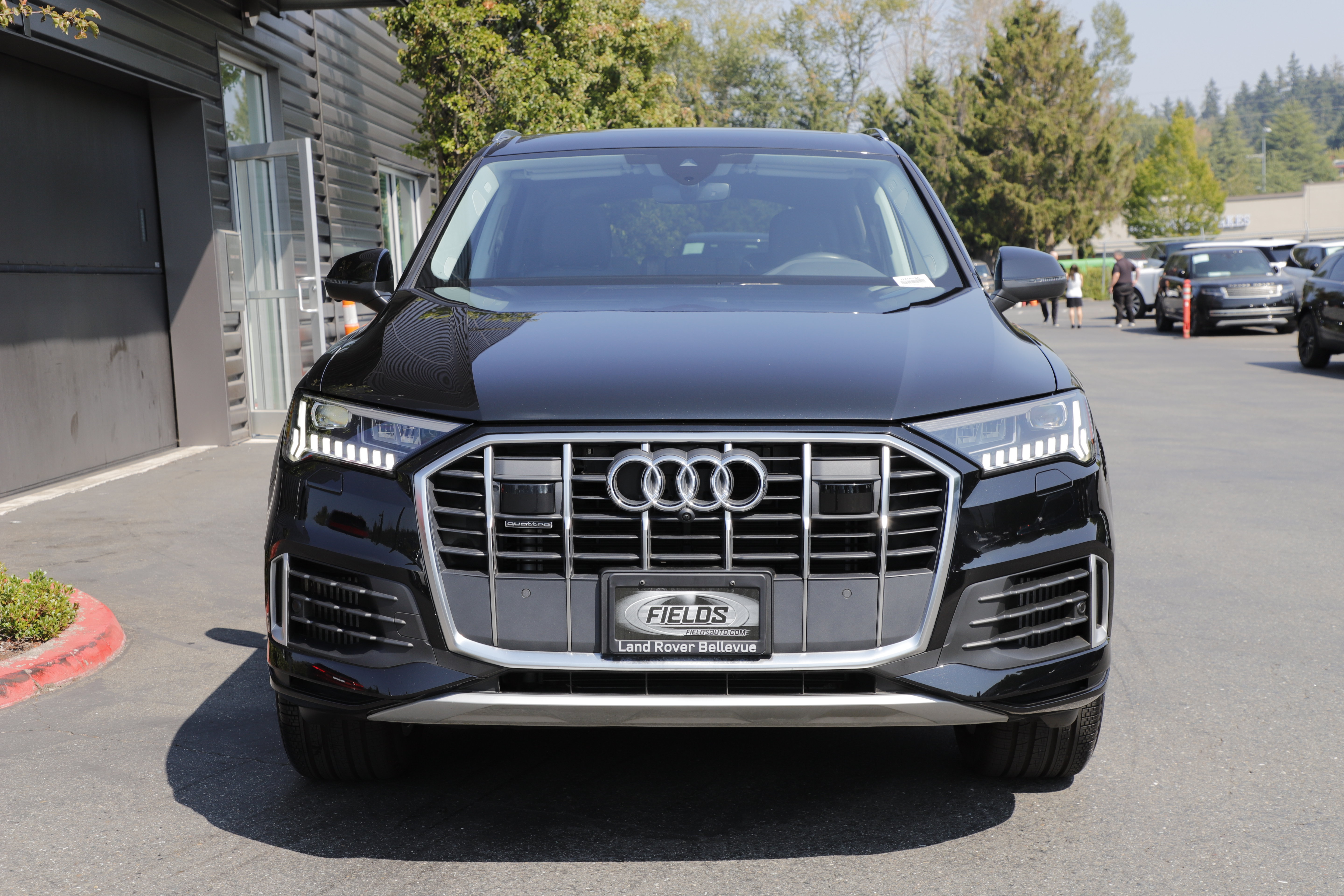 Used 2023 Audi Q7 3.0T Premium Plus w/ Premium Plus Package AWD/4WD image 6