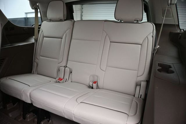 Used 2023 GMC Yukon Denali AWD/4WD image 13