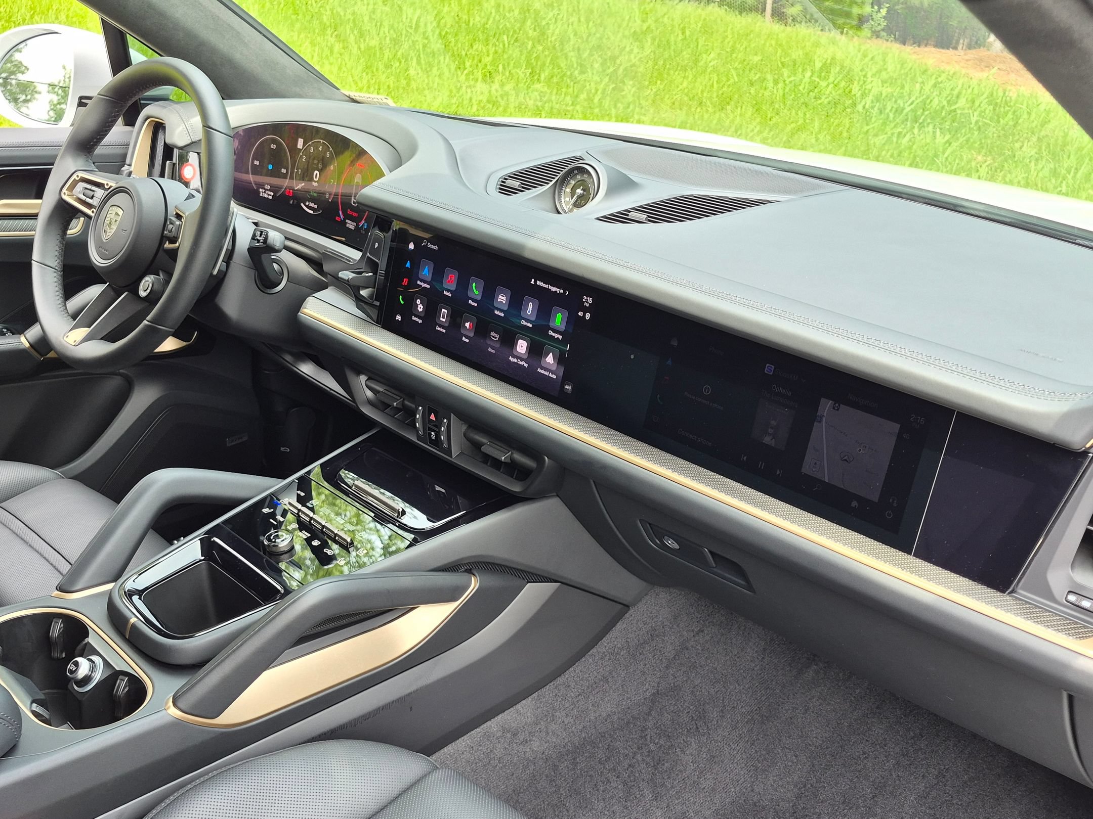 Certified 2026 Porsche Cayenne Turbo AWD/4WD image 29