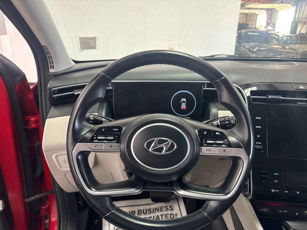 Used 2022 Hyundai Tucson SEL w/ Convenience + Premium Package FWD image 14