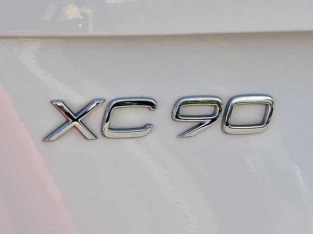 Used 2025 Volvo XC90 B6 Ultra AWD/4WD image 29