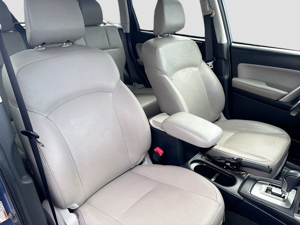 Used 2015 Subaru Forester 2.5i Limited AWD/4WD image 29