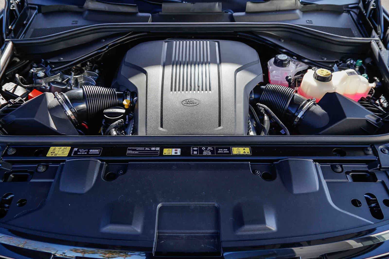 New 2026 Land Rover Range Rover SE image 29