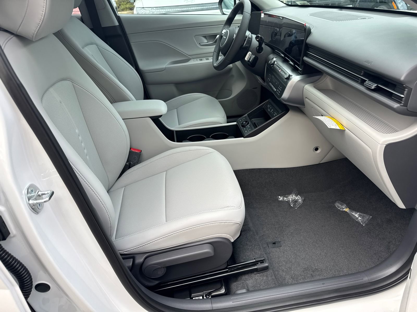 New 2026 Hyundai Kona Limited image 13