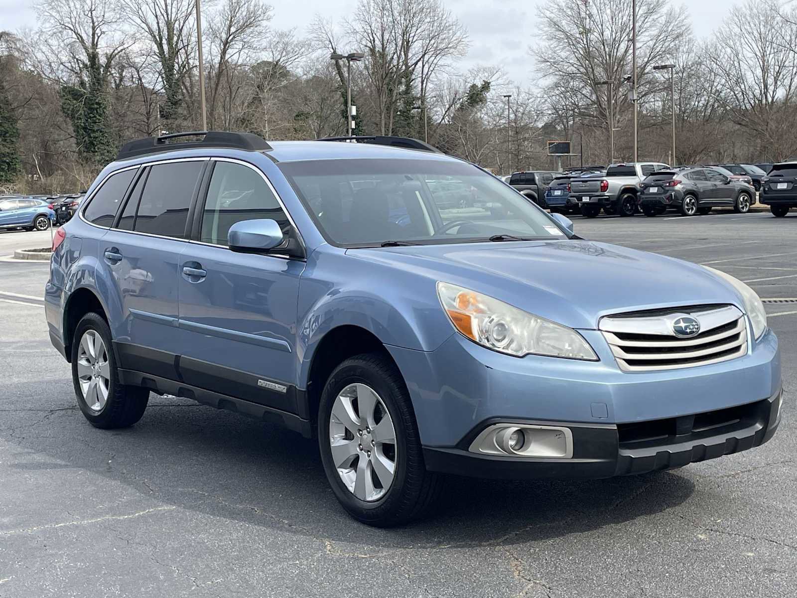 Used 2012 Subaru Outback 2.5i Premium w/ All-Weather Pkg image 4
