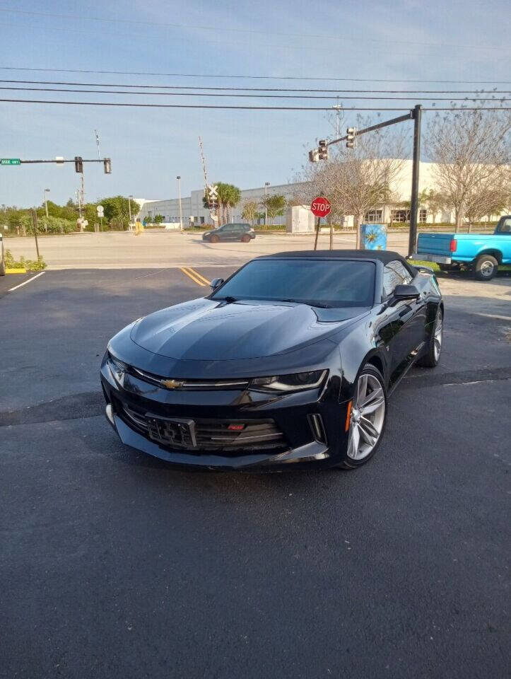Used 2017 Chevrolet Camaro LT w/ RS Package image 2