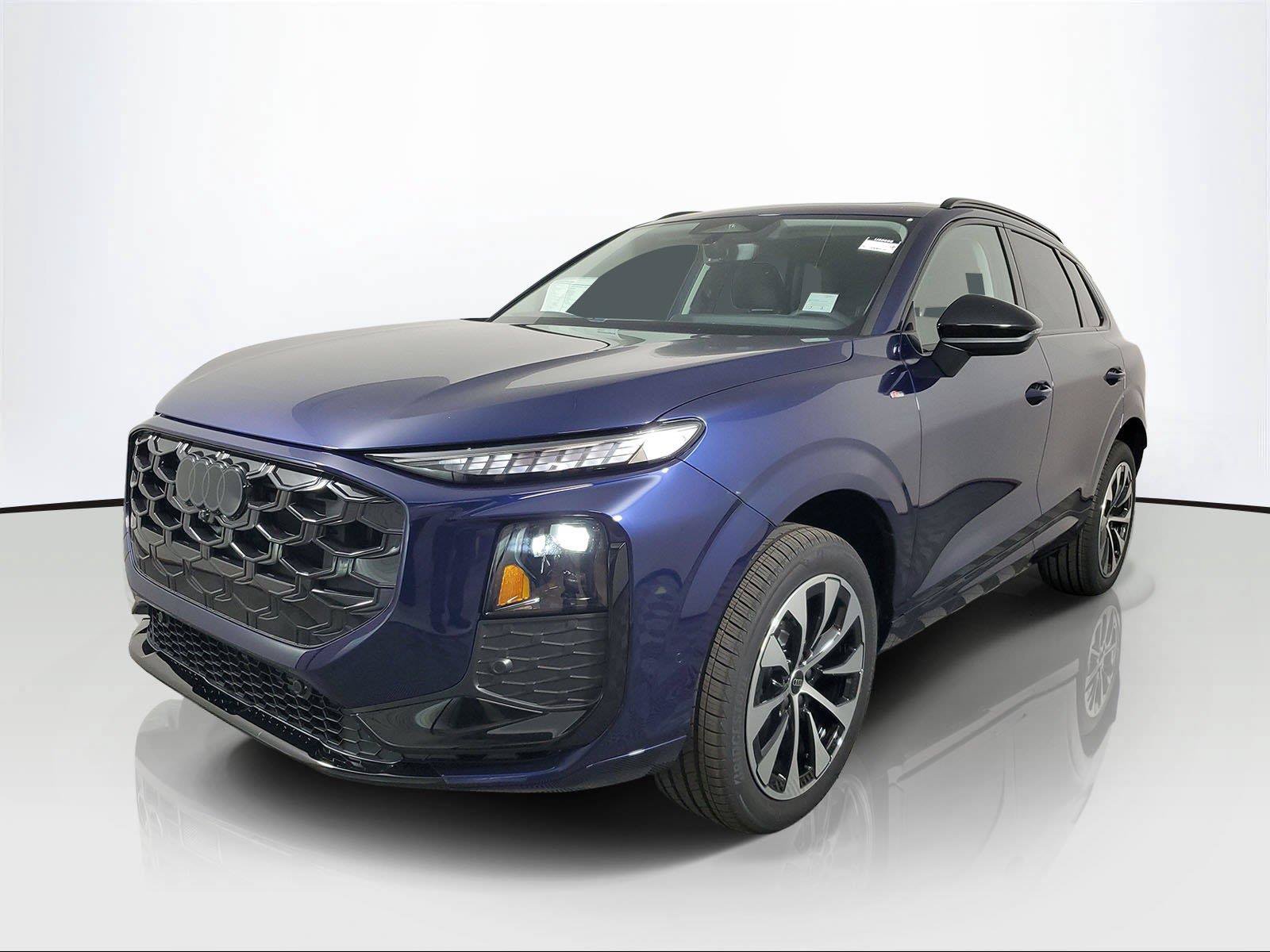 New 2026 Audi Q3 quattro 2.0T AWD/4WD image 3