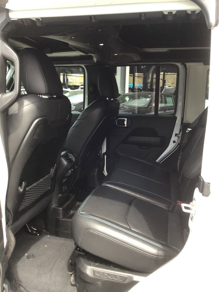 Used 2024 Jeep Wrangler High Altitude AWD/4WD image 5