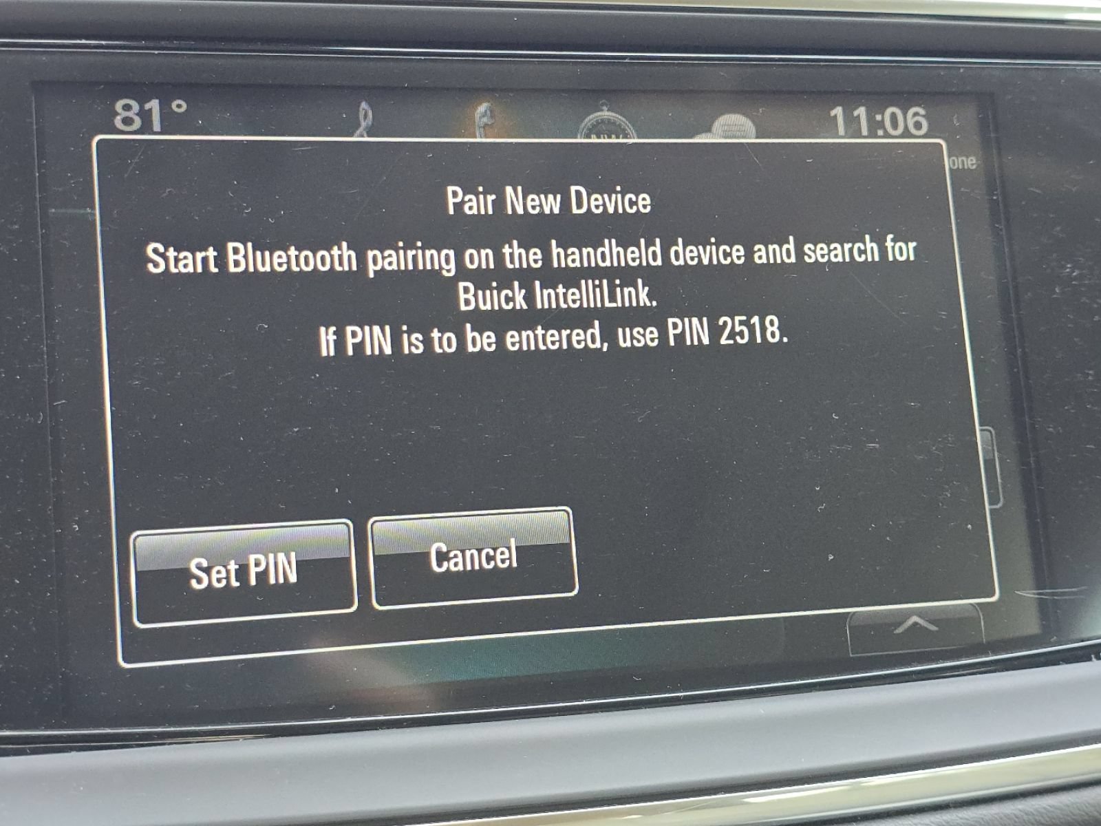 Used 2019 Buick Enclave Essence AWD/4WD image 6