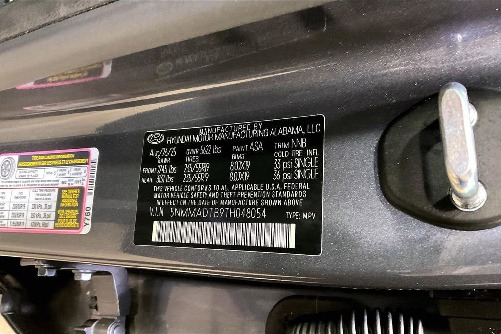 Used 2026 Genesis GV70 2.5T Select image 19